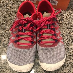 Women’s Merrell Vapor Glove 3 size 8